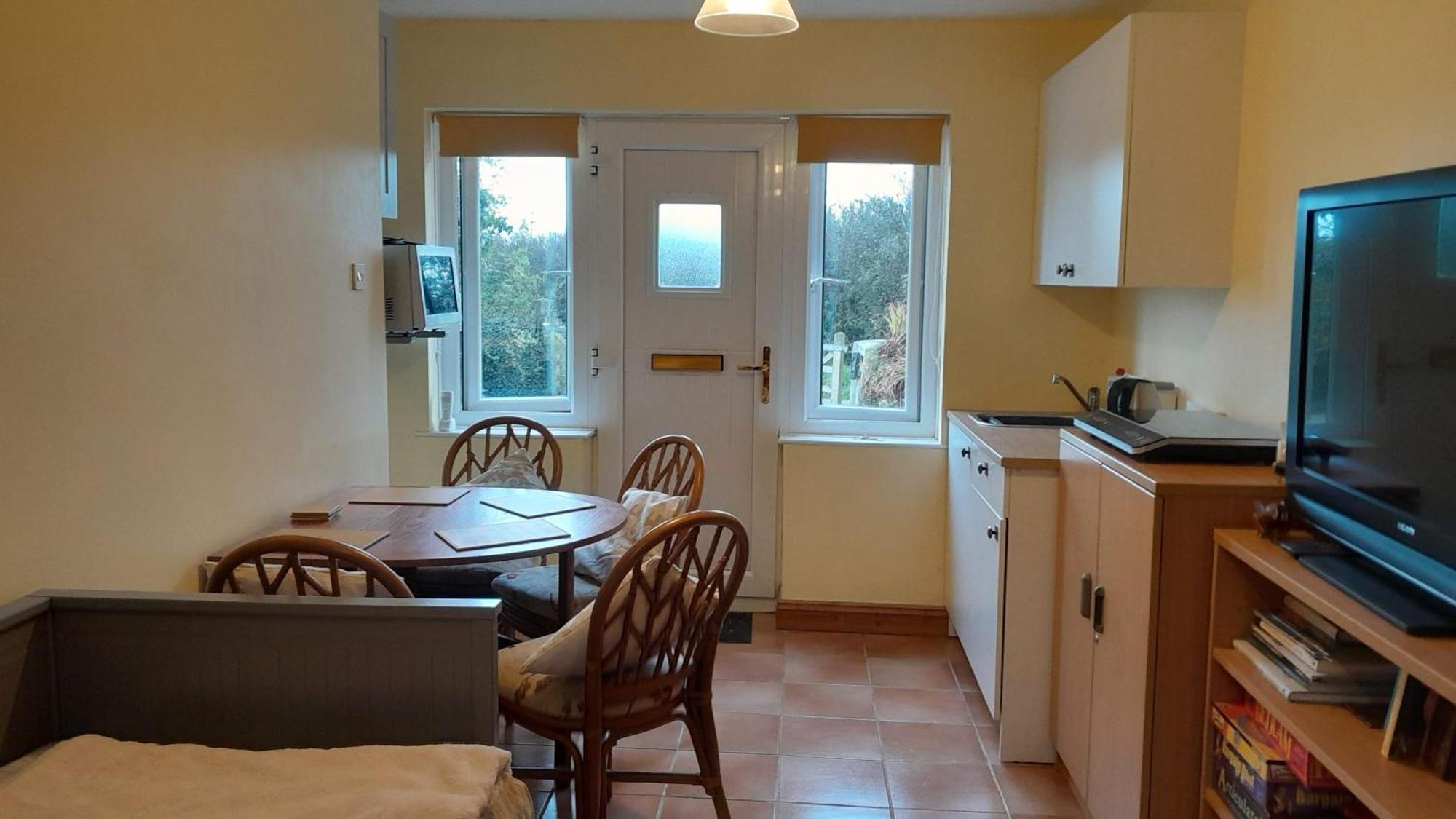 Rural Retreat, Location, Close To Beaches